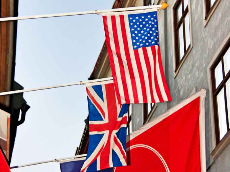 アメリカ、イギリス国旗
